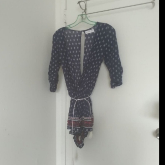 Faithfull the Brand Pants - Faithfull the Brand Womens Sunkissed Long Sleeve Print Romper Sz 4
